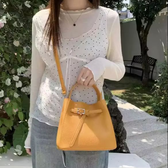 CLAREGQI  Women's Mini Bucket  - огляд і ціна Women'S Bags Top 10