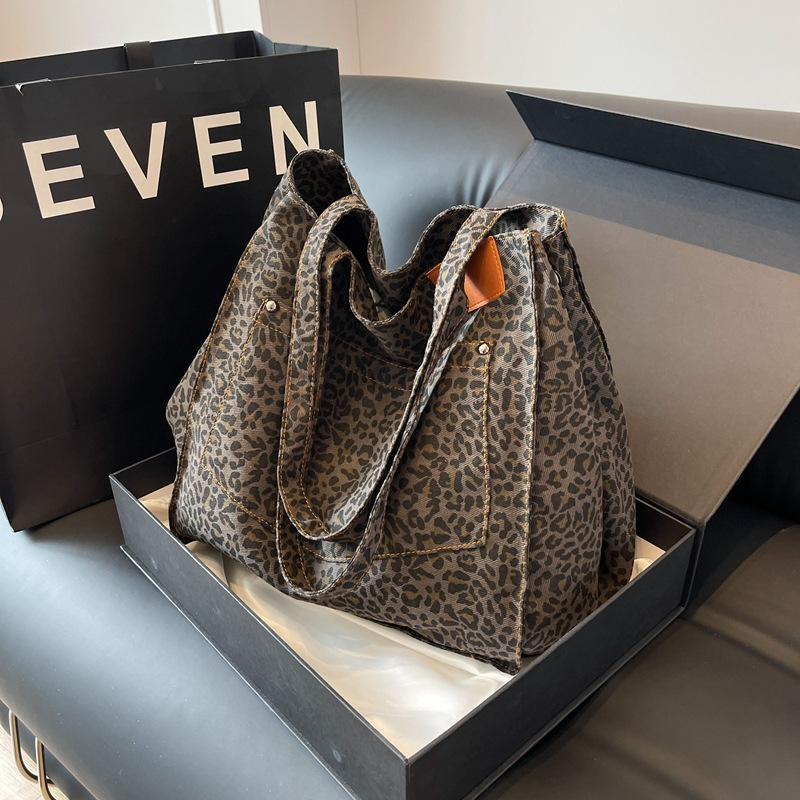 Leopard Pattern Tote Bag Vinta - огляд і ціна Women'S Vegan Bags