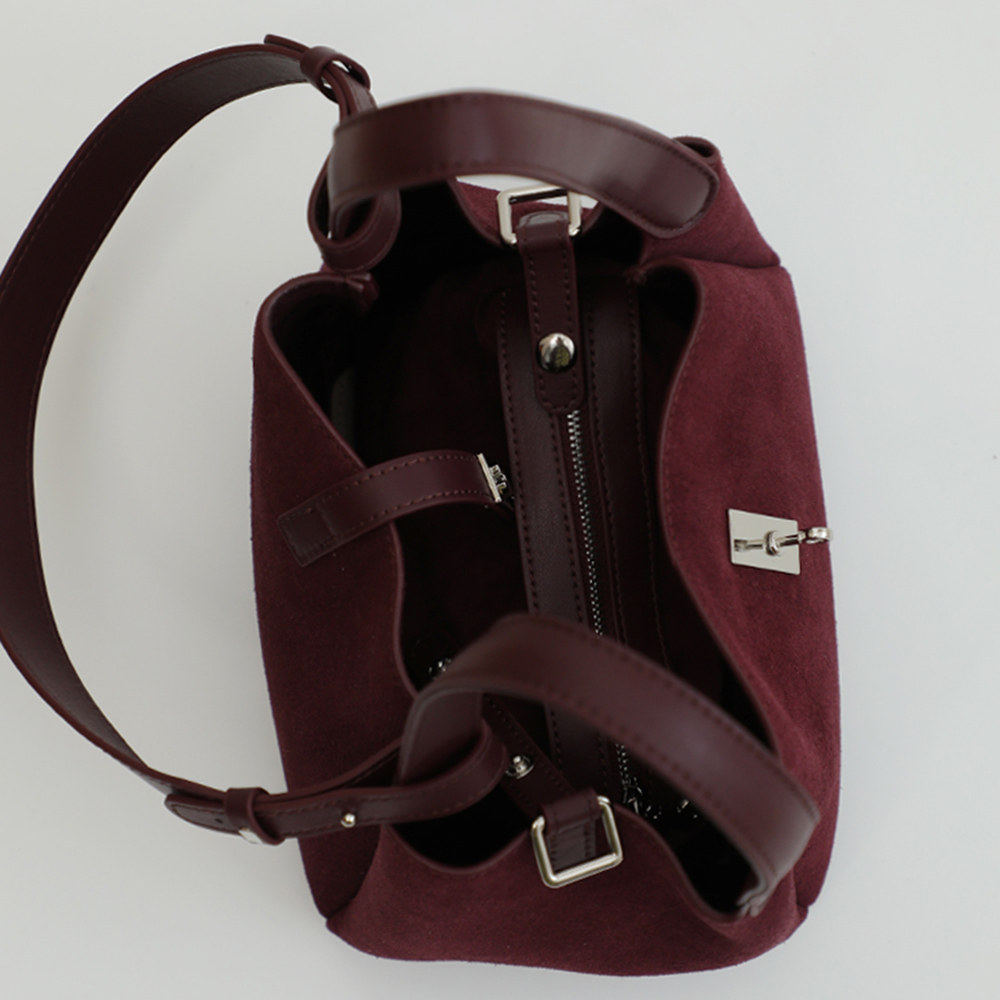 Luxury Women Suede Leather Buc - огляд і ціна Women Bags Uae